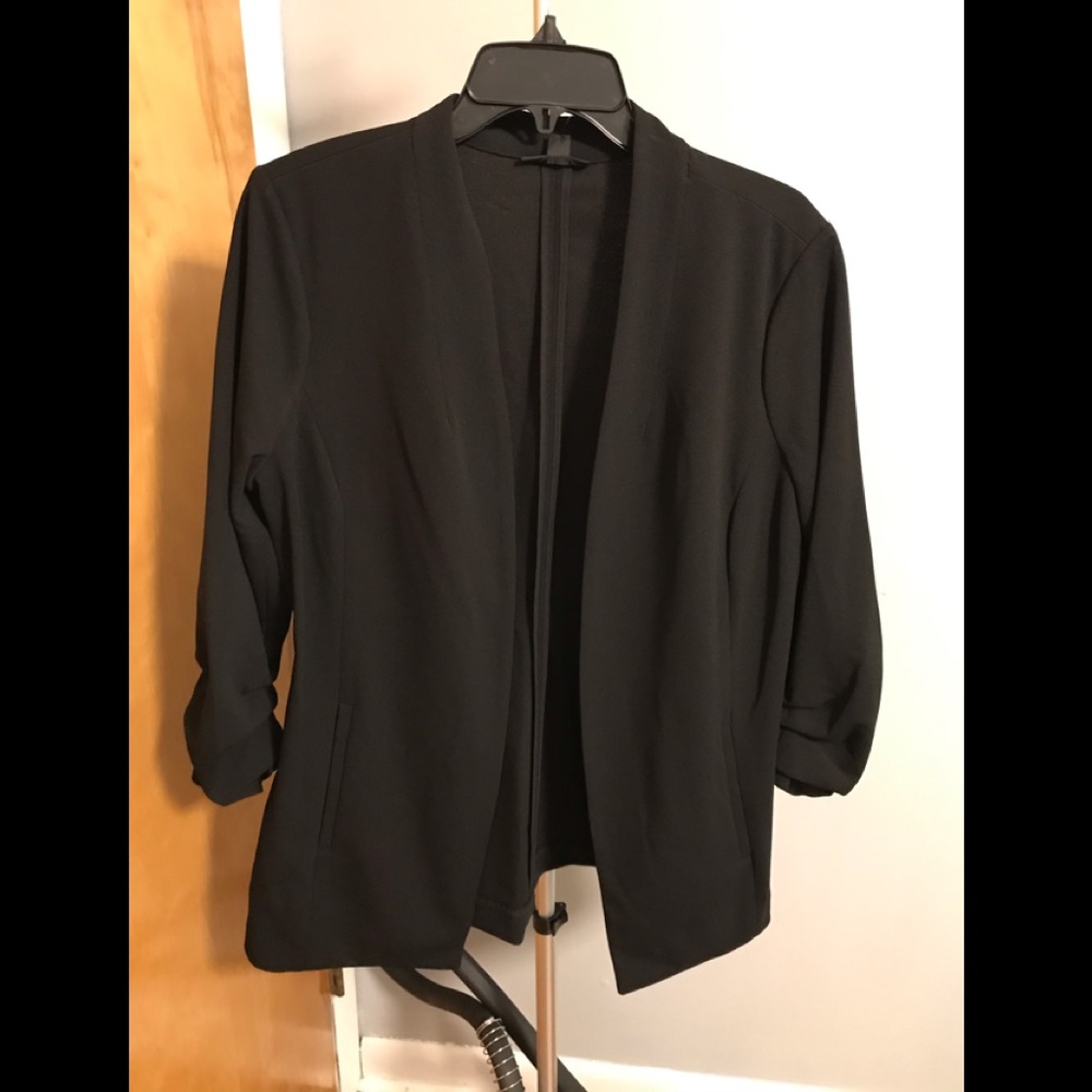 Black Alfani Blazer